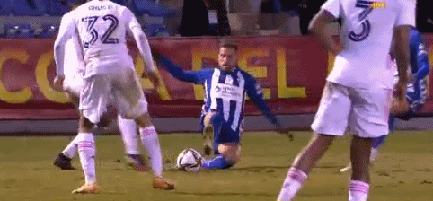 美记：步行者和鹈鹕都对库明加感兴趣